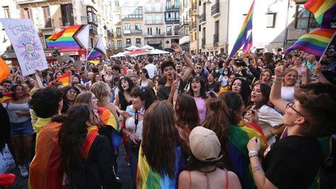 trans en pamplona|Histórica reivindicación del Orgullo en Pamplona tras la .